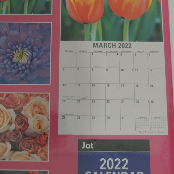 SG - 2022 BLOSSOMS 12- MONTH 12"X12" CALENDAR 2 PACK + BUTTERFLIES 6"X6" - Picture 5 of 5